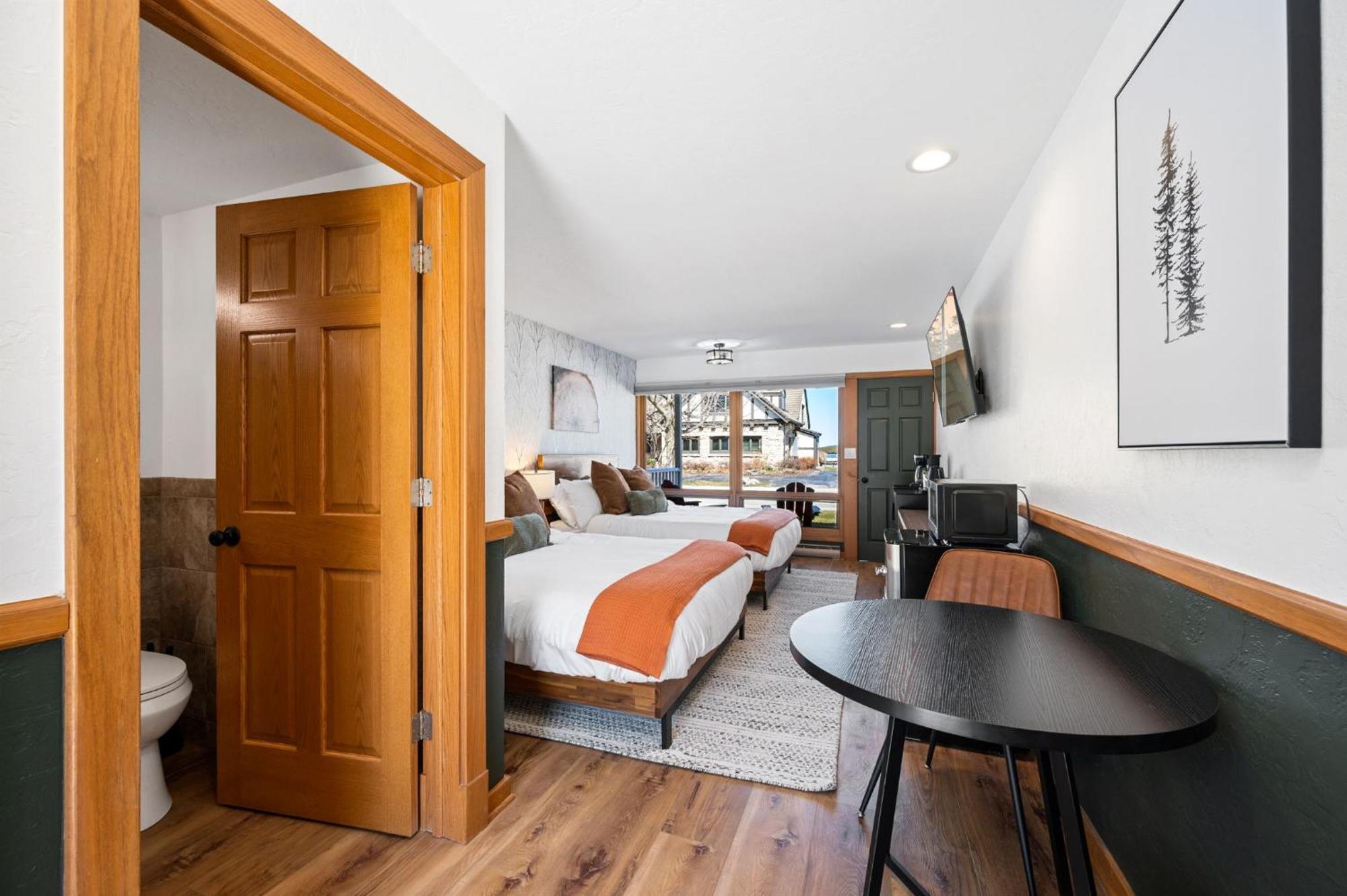 פיש קריק Spruce & Shore Motel מראה חיצוני תמונה